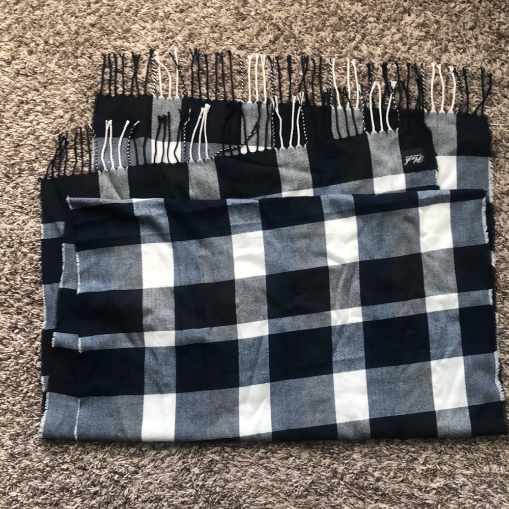 Blanket Scarf
